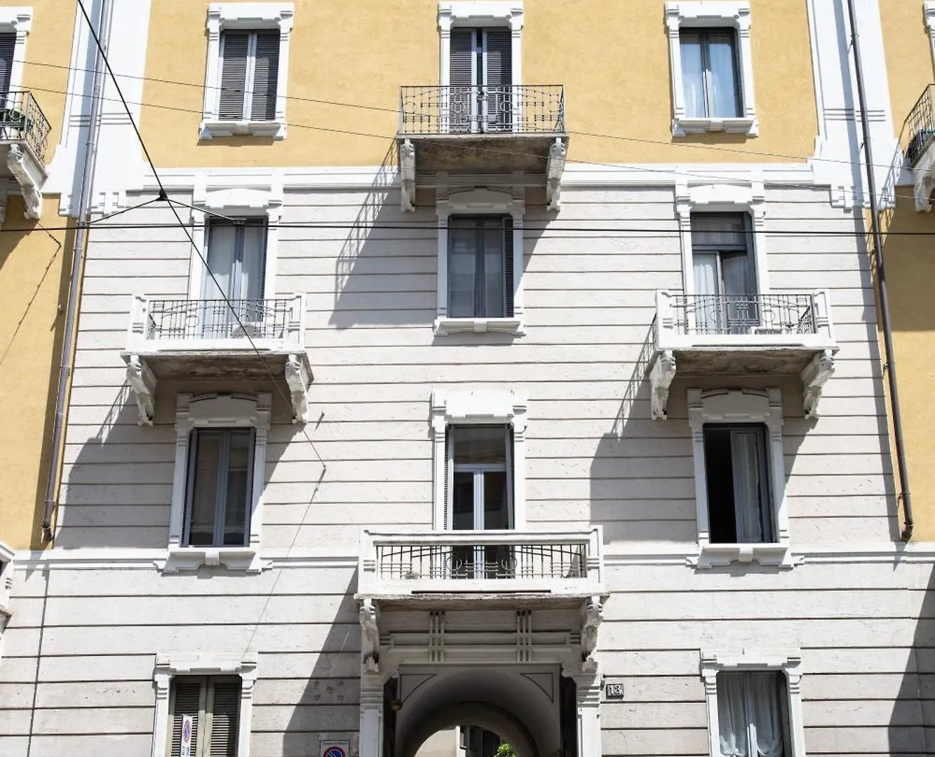 L'Arche Comfort&Relax - Suite On University Street Milan Apartment